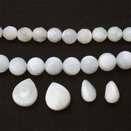 楽天市場 天然素材マザーオブパールの貝がらを貼り合わせたダストボックス 19.4×19.4×26.4cmモザイクシェル ダストボックス ホワイト 白角型 ごみ箱 くず入れ 高級 おしゃれ シェル アンティーク : トイレマットの店 ルーブルダール