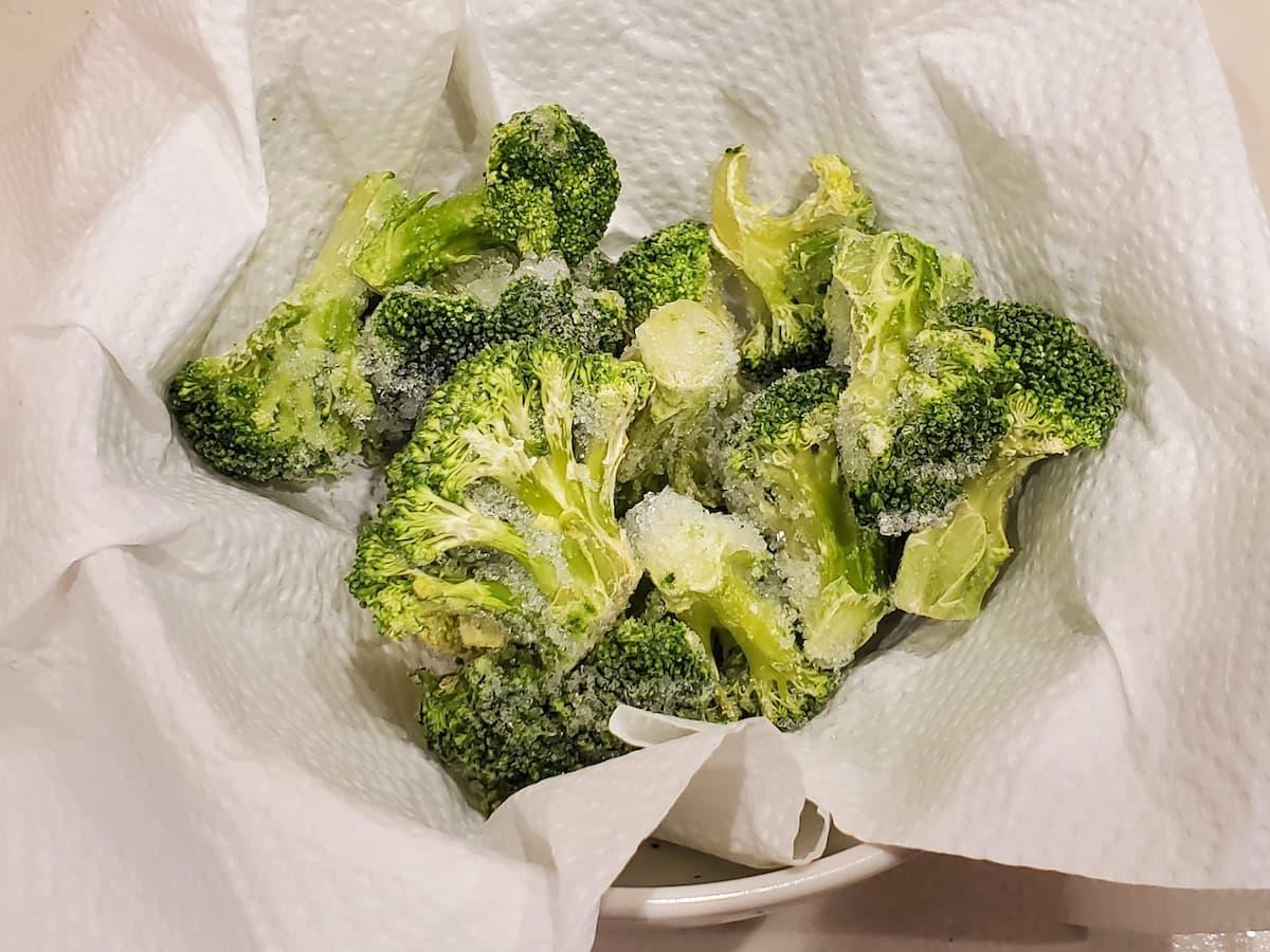 冷凍ブロッコリーは画像の形でレンチンしないでください！」八百屋からのお知らせ！そのワケとは 青髪のテツ- エキスパート - Yahoo!ニュース