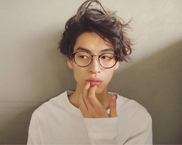 メンズ必見！髪の毛をサラサラにする方法3選！美容師解説！ - me ns エムイー エヌエス