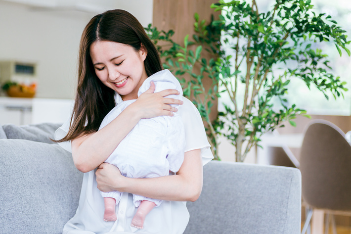 赤ちゃんのげっぷはいつまで？授乳後にげっぷをさせる理由ベビリナ