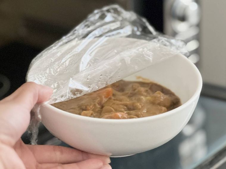 電子レンジが臭い」←「正しい掃除方法は？」料理人の回答に 『重宝します！』 ぱぷちゃん- エキスパート - Yahoo!ニュース