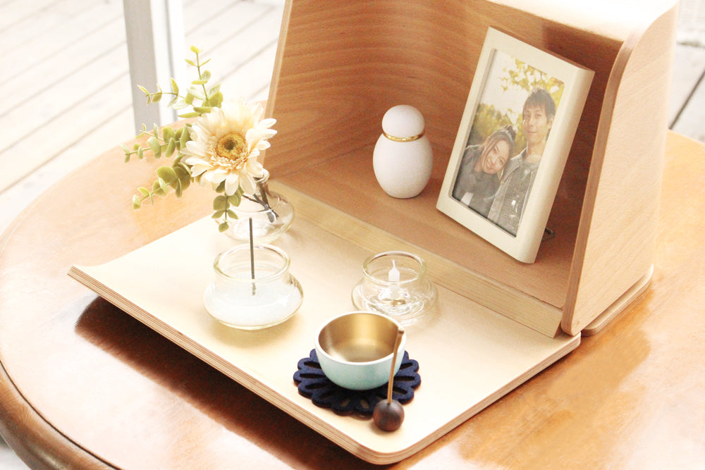 コンパクトモダン仏壇セット オレガノ 16号 桜 オーク ご本尊：浄土真宗本願寺派 西インテリアにあわせたモダンな仏壇 ・仏具なら、おこころざし.com