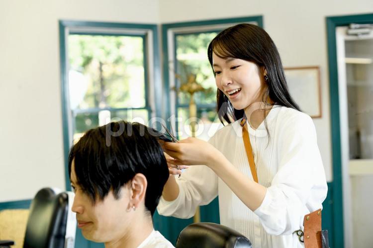 ５人に１人の男性は美容師に恋している！？ 男にモテる職業「美容師」の魅力に迫る！ : Nicheee!ニッチー！テレビリサーチ会社がお届けする情報サイト