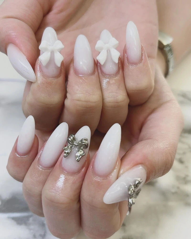 2025年秋トレンド シアーホワイトのネイルデザイン集人気順2ページ目ホットペッパービューティ