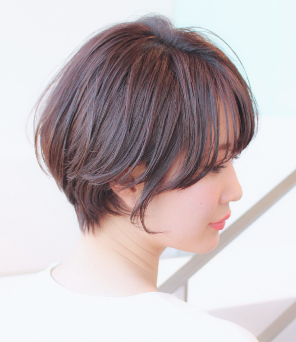 2025年秋 ナチュラルなで50代に似合うナチュラルな髪型 ヘアカタログ・ヘアスタイルショート を探す - OZmallビューティ