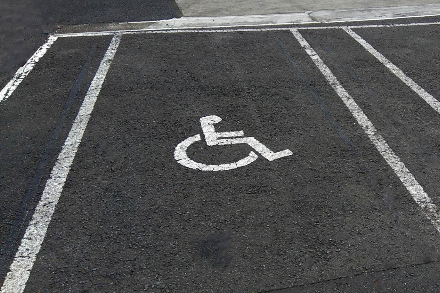 サインキューブトール ８６５－４６１ 車椅子マーク 片面表示ミドリ安全 公式通販