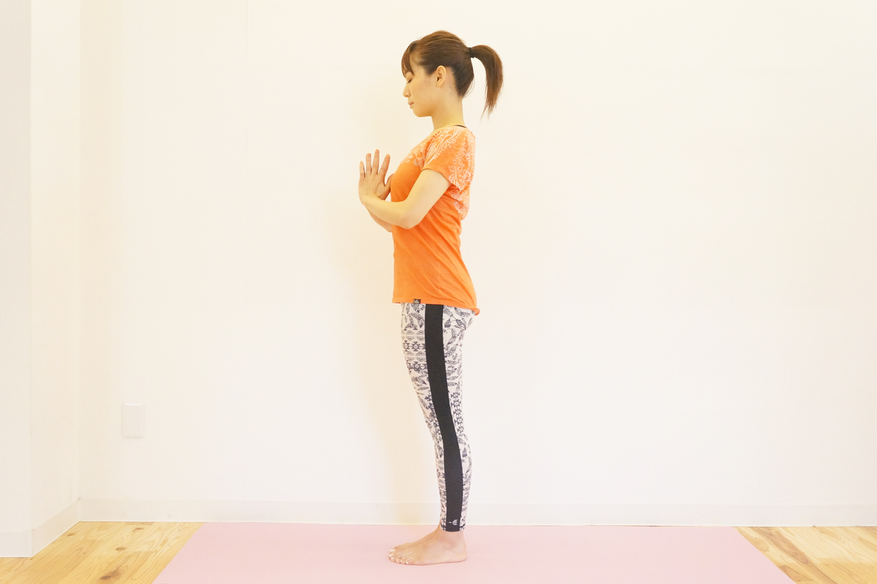 山のポーズ効果的なやり方とヨガ応用メニューQITANO ® 北野カラダづくりラボ
