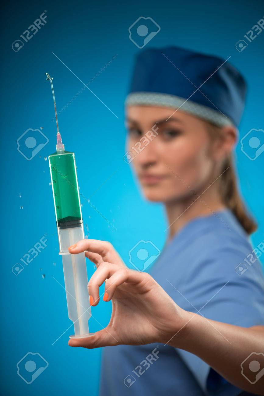 9月：新人さん、私たちの目には頼もしくてかっこいいナースに映っています。昭和医科大学藤が丘・藤が丘リハビリテーション病院看護部