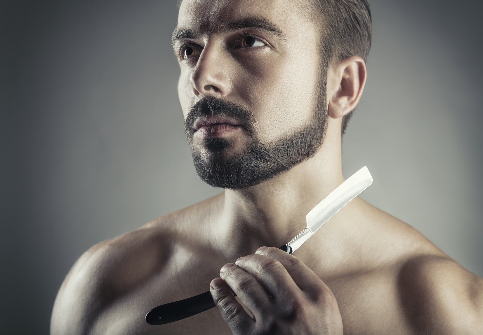 男らしいヒゲメンに！女性からモテるかっこいい髭スタイル7選Smartlog