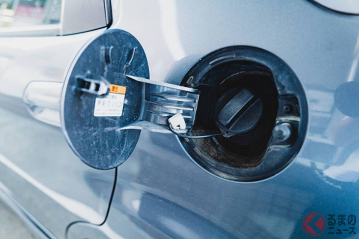 ミライースLA350S給油口のフタの外し方・ばらし方車ばらし.com