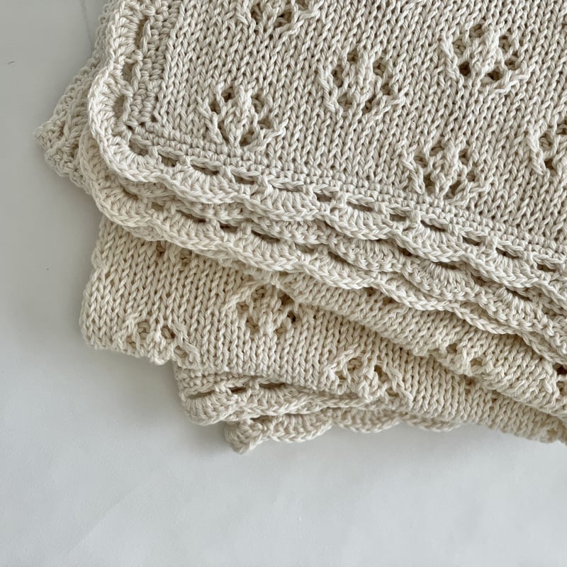 70×100cm 縁が伸びにくい大きめワッフルブランケットの編み方 かぎ針編み Crochet Basket - YouTube