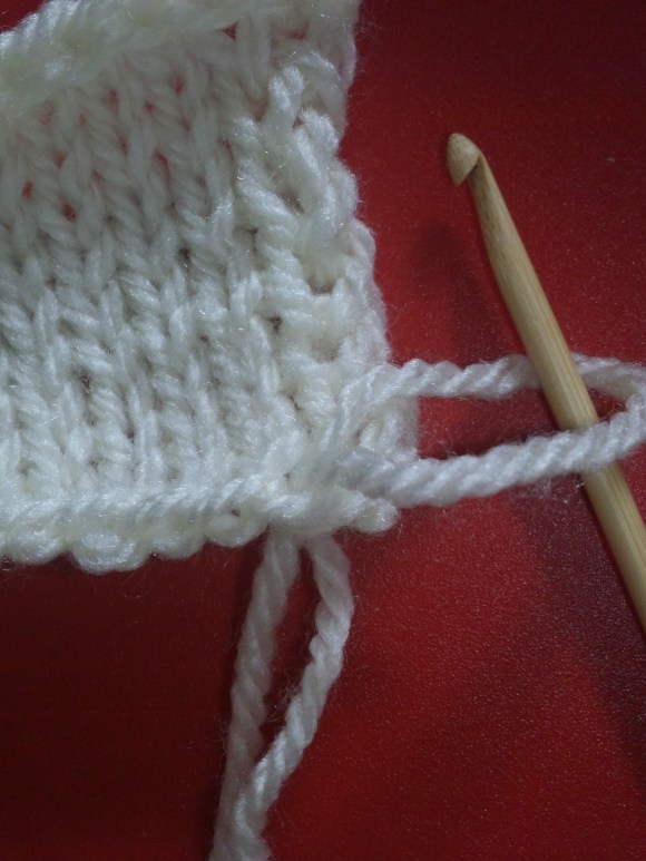 マフラー編み方 初心者でも編める！一番簡単な手編みのマフラ