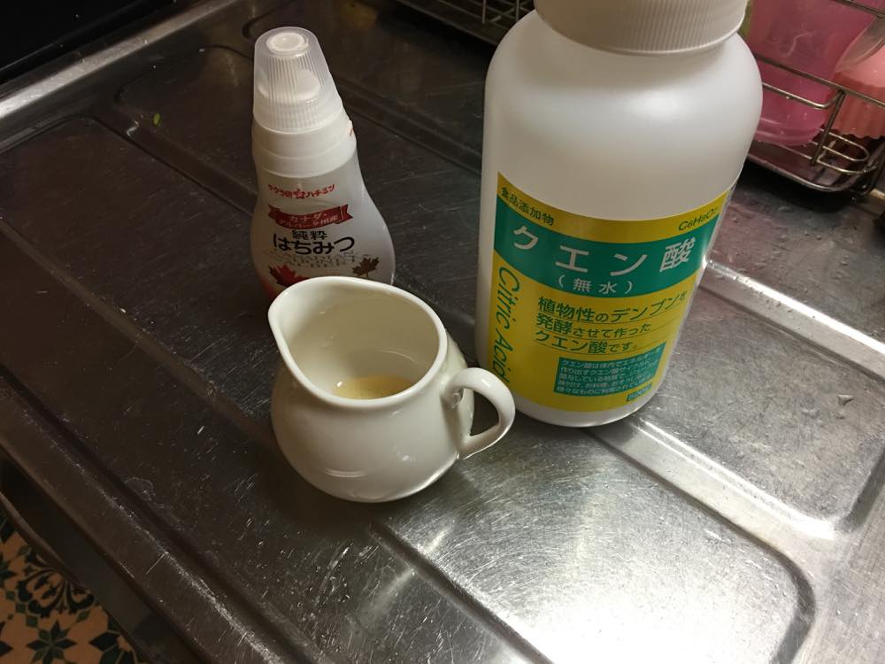 おうちで手作り炭酸！「重曹クエン酸はちみつドリンク」のレシピまんまーれ