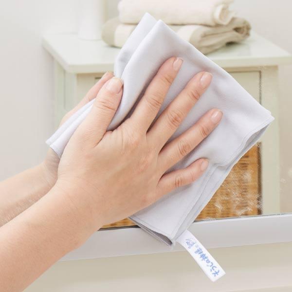 鏡のウロコ取り スポンジ付き ウロコ 水あか 洗剤 強力 ミラー 浴室 洗面台 ウロコ取りアズマジック 鏡 水アカ 掃除 浴室掃除 洗面所鏡掃除 磨く 掃除グッズ 掃除用品 お風呂掃除