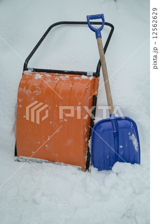 除雪用品 グリーンパル ママさんダンプ 小 スノーダンプ 雪かき ショベル - アスクル