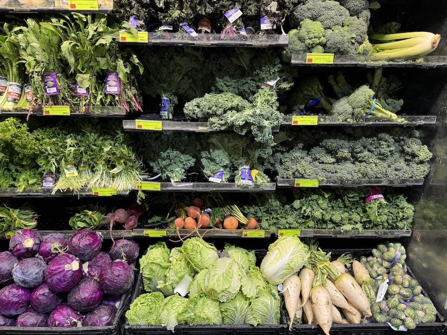 最も農薬に汚染された野菜 がアメリカ最新調査で明らかに。欧州では使用禁止の殺虫剤も検出されるantenna アンテナ