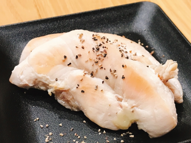 ささみの冷凍保存方法。調理に使うのは自然解凍後がお薦め！冷蔵も解説。やまでら くみこ のレシピ