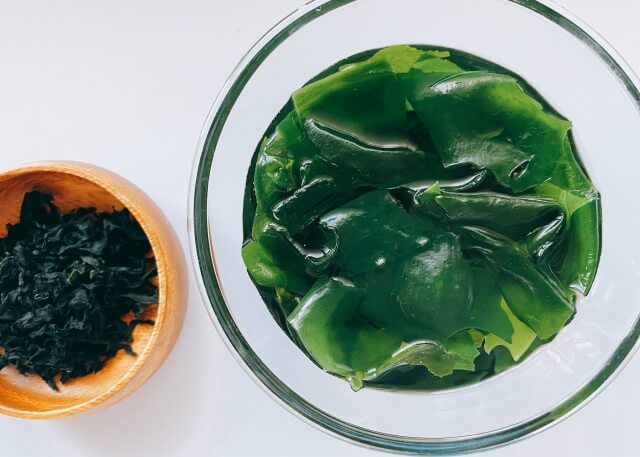 酒を飲みすぎた二日酔いを吹き飛ばすには?サプリよりもしじみの味噌汁！美噌元のコラム