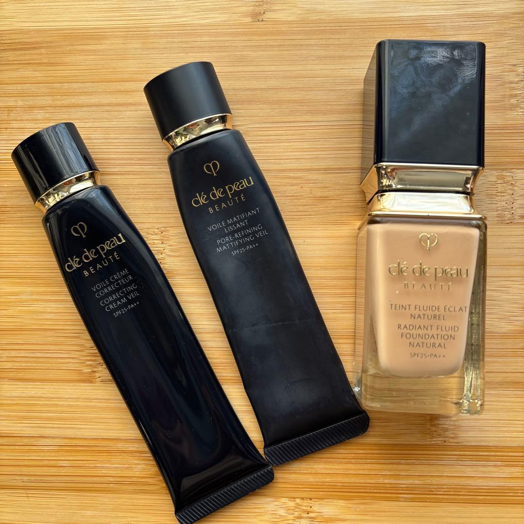 COSME MEコスメミーコスメㆍメイクはInstagramを利用しています:「・ 崩れない最強のベースメイクの組み合わせ 下地・ファンデ・フェイスパウダーフォロワーさんのおすすめを教えていただきました✨ たくさん頂いた中でも、特に人気だった組み合わせを紹介いたし