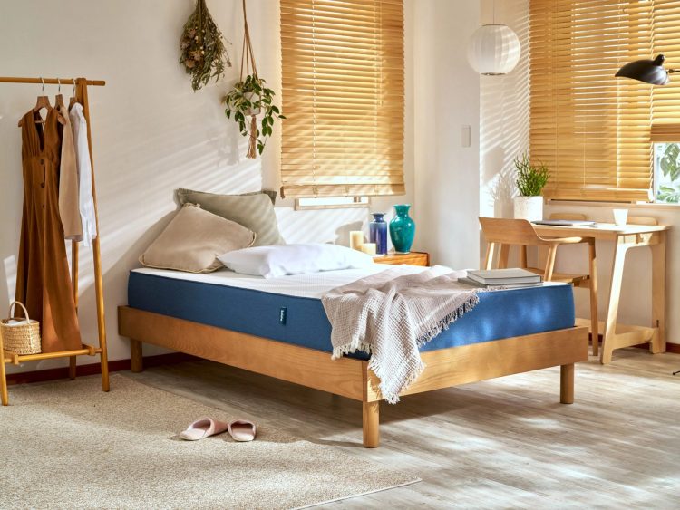 布団として使える折りたたみマットレスのおすすめを紹介。Sleepee