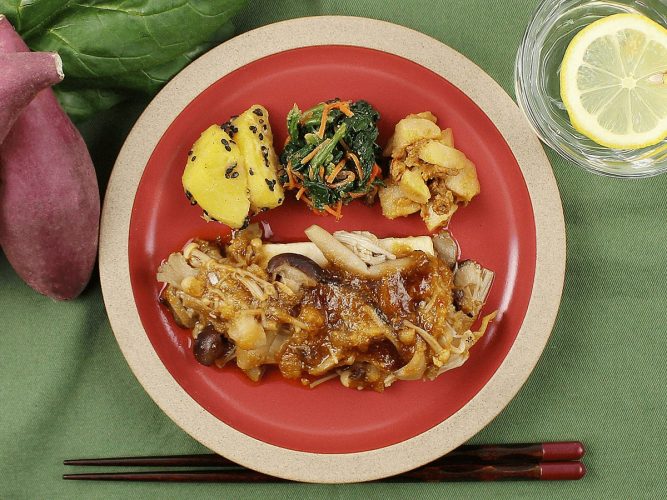 教えて管理栄養士さん 生理中のおすすめレシピエルペインｺｰﾜα 公式サイト 生理のしくみから考えた生理痛専用薬興和株式会社