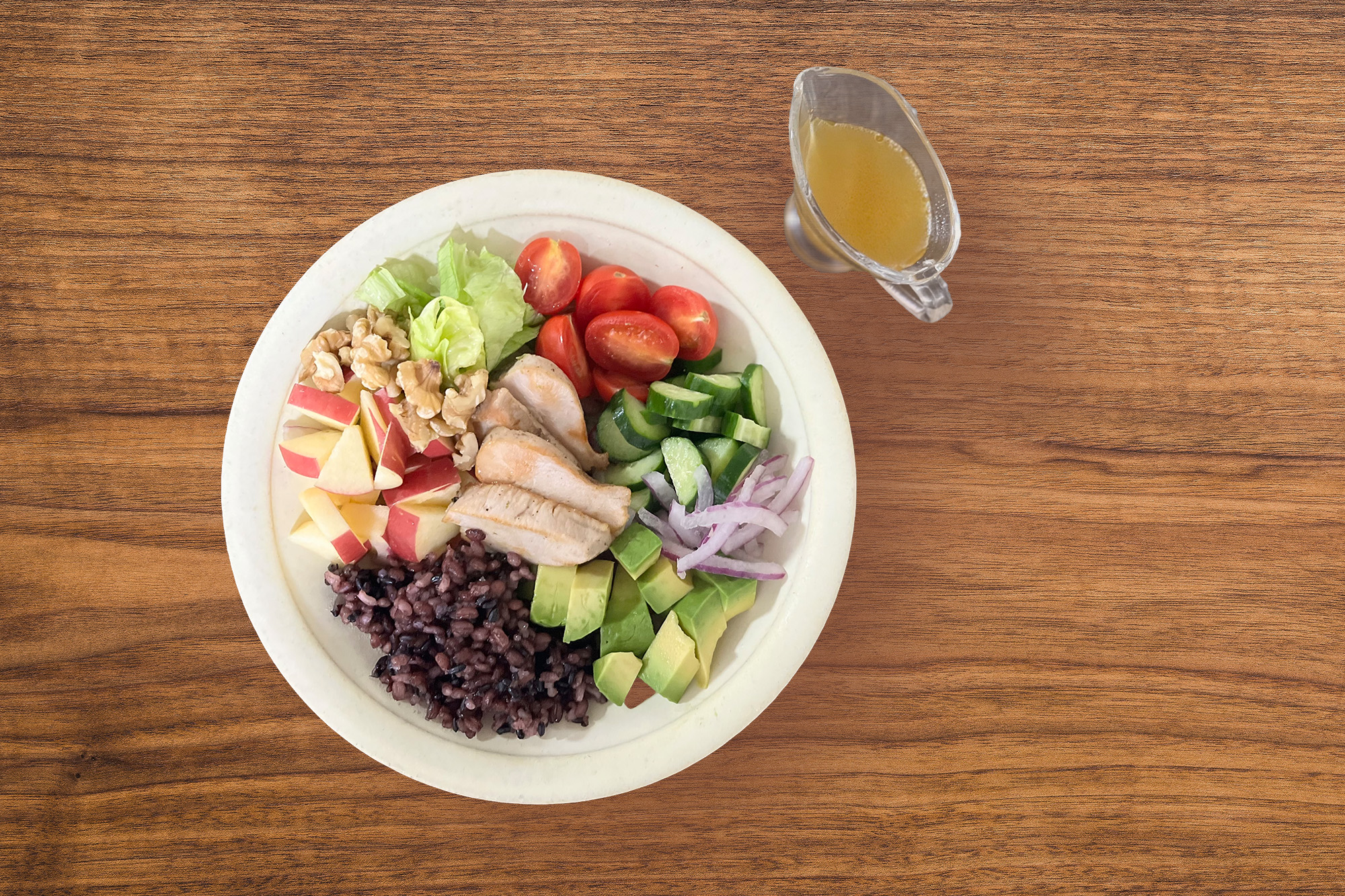 サラダ弁当今週は雑穀米ブレンド ・ ・ ◇醤油麹チキン ◇玄米、もち麦、雑穀米 ◇サニーレタス ◇ミニトマト ◇にんじんのラペ ◇パプリカピクルス◇くるみ ◇オリーブ ・ ・ ・ ・ ・ダイエットごはんダイエット記録ダイエット仲間募集中ダイエッターさんと