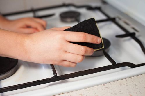 ガスコンロの掃除方法を汚れの種類別に紹介！重曹とクエン酸の活用方法も解説健栄生活