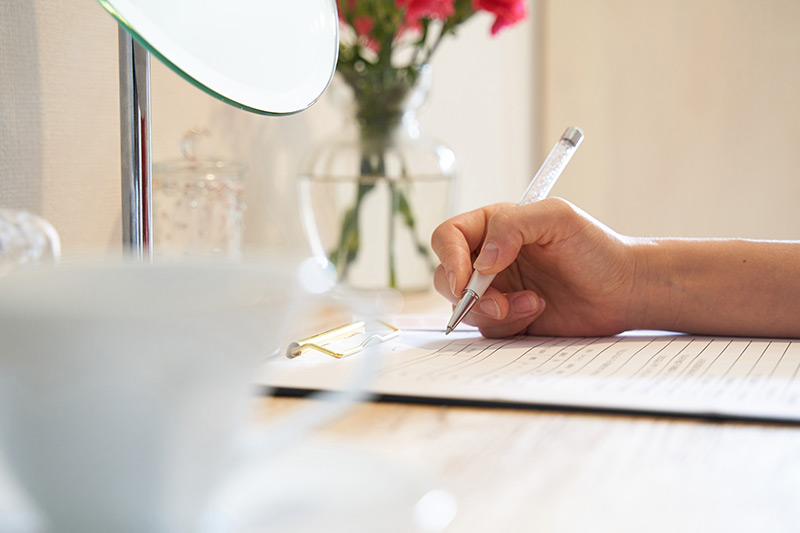 フェイシャルにも対応 エステサロンのカウンセリングシート作成ガイド業務用脱毛機CLEAR SP-efコラム