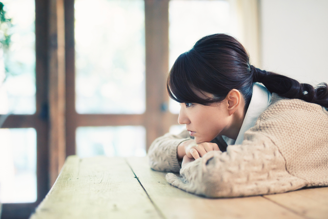 AmazonERIQKCA 生理防水スカート 三層仕様 防水パンツ 尿漏れ防止 介護用 丸洗いok 360°履く防水シーツ 巻きスカート生理期間用３WAY 防水パンツ 失禁パンツ オムツ交換 寝る時用 オールシーズン 高齢者用ERIQKCA介護パンツ