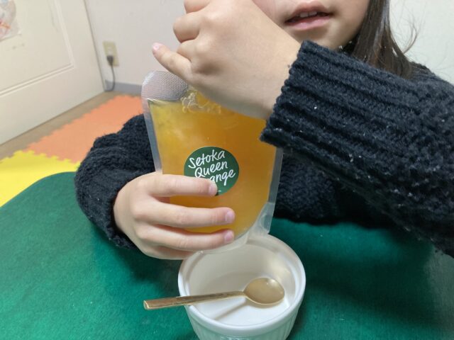 みかんの薄皮を綺麗にむくテク★離乳食にも