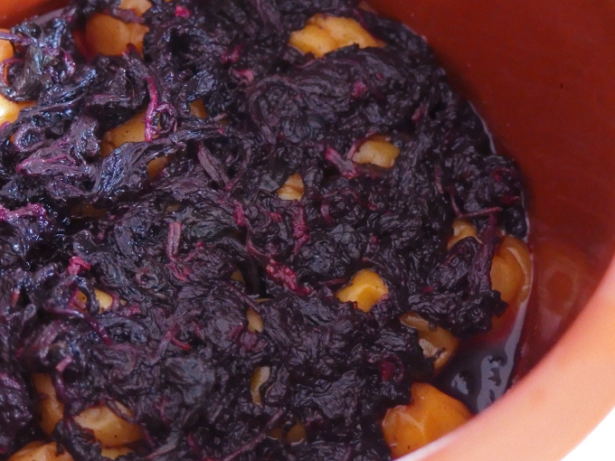 楽天市場 かみお 赤しそ 500g 国産 無添加 赤しそ塩漬け 梅干し用 しそ葉 うめしそ 保存食 おにぎり お弁当用 かみお 業務用 食卓応援隊 :食卓応援隊