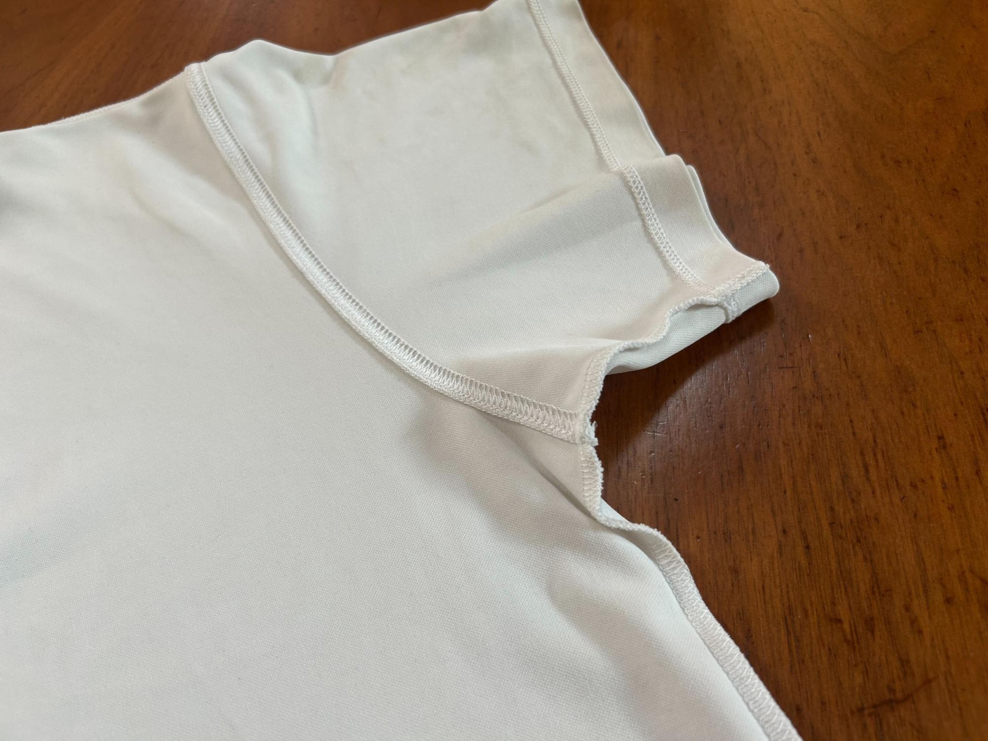 もしかして脇が臭い？誰にも聞けないワキガとは。その原因と予防方法。 - ＜美容ソムリエ＞