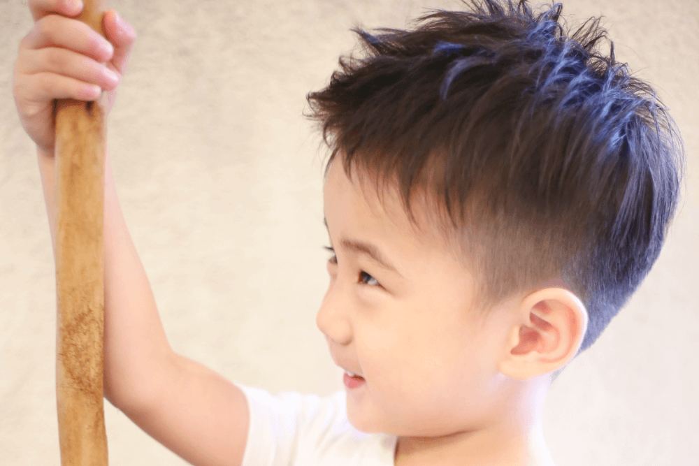 バリカン&ハサミで2歳児を上手に切る方法 ☆How to Cut Little Boys Hair with Clipper & Scissors