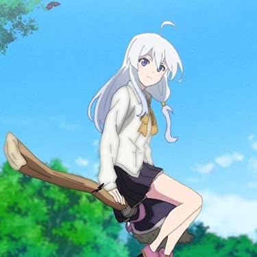 ヘアカラー 「美しい銀髪女性」の素材12枚セットヘアスタイル・美容・ヘアサロン・広告・ホームページのイメージ画像にFREEFREE”美容・女性 専門”素材サイト