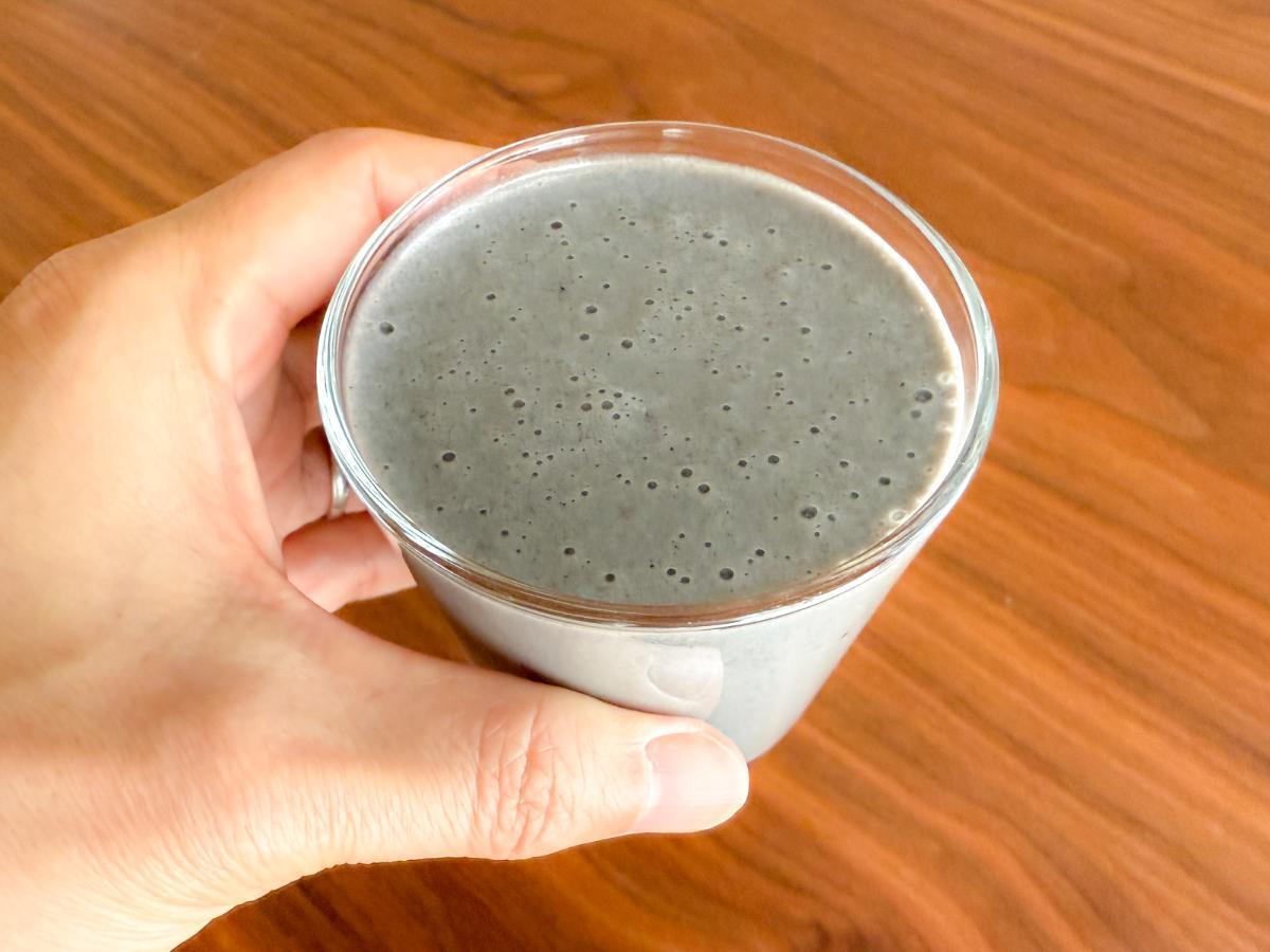 11 25いいえがおの日 😆 👇すぐに笑顔になれる方法👇 飲み終わったあとのキッコーマン豆乳 の パッケージを畳んでみると ？たたんでくれてありがとうにゅう❤️が出現！ みんなが笑顔になってくれたら うれしいな〜😌💚 みなさんは、これ知ってたかな