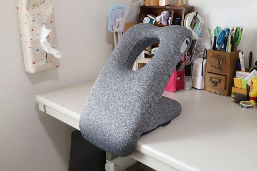 学習机で寝てしまう私服の児童のイラスト素材213466194 毎月1点無料 フリー のストックフォト イメージマート