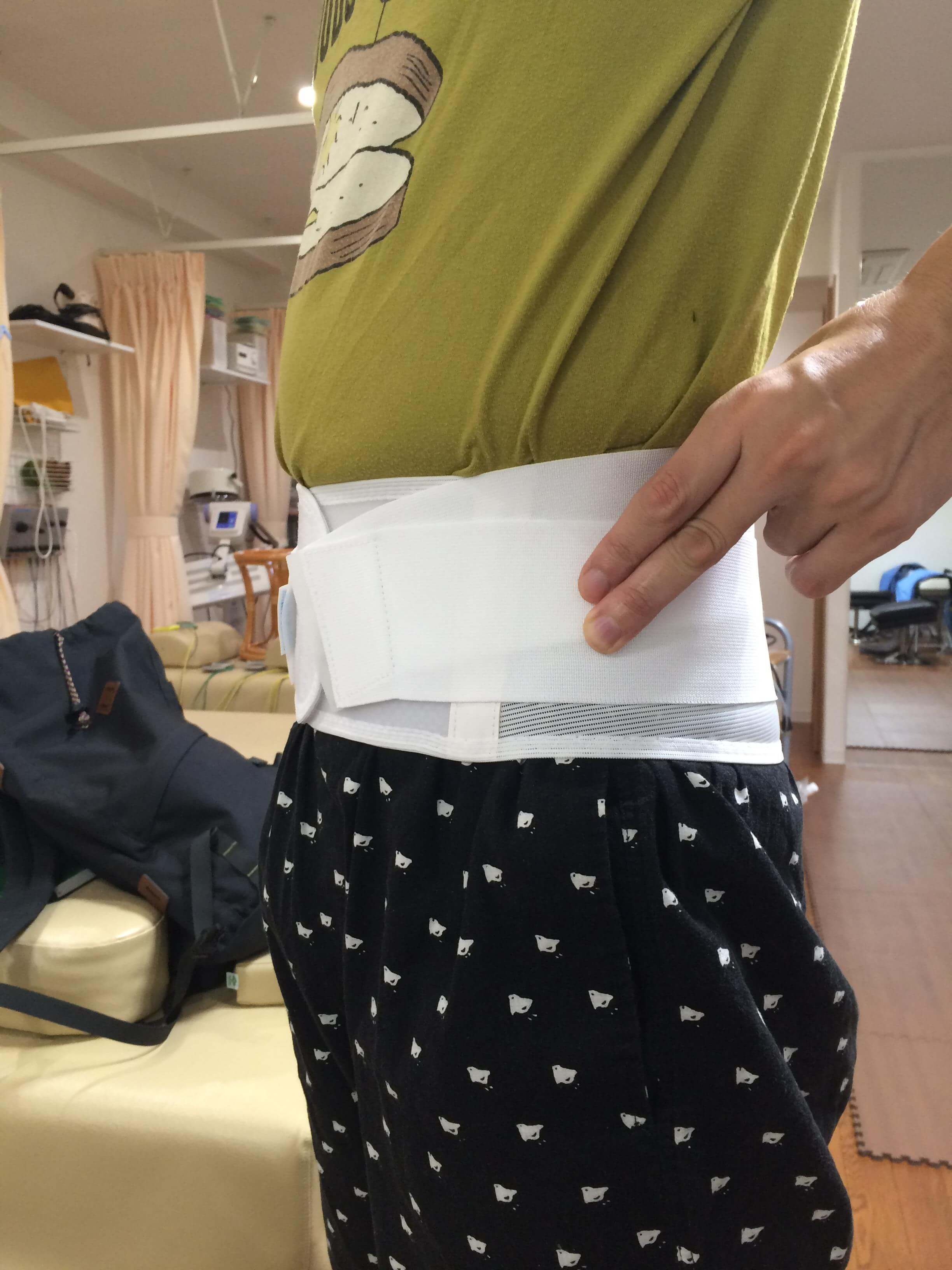 アルファックス 腰用サポーター お医者さんのプレミアムワイドコルセット 3L-4L 日本製