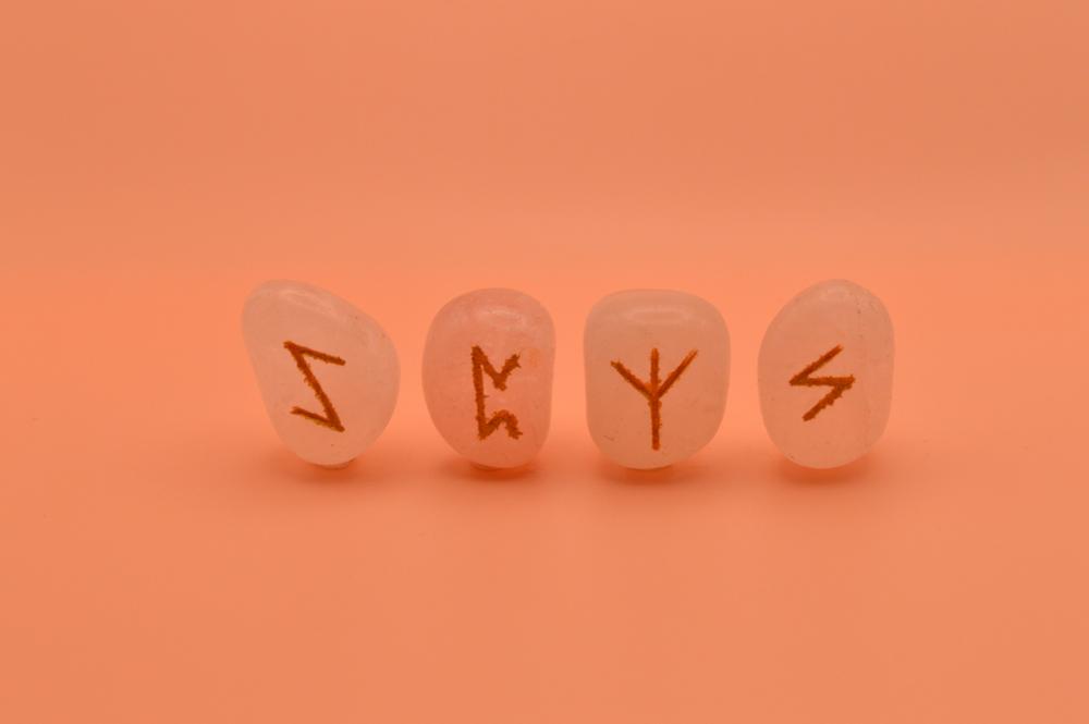 ダンダダン』邪視 じゃし とは？正体・過去・能力・元ネタ・ジジやオカルンとの関係まで徹底解説魚の骨