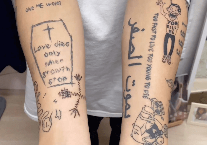 タトゥーはどのくらいで沈着する？ 位置決め〜２週間後まで密着