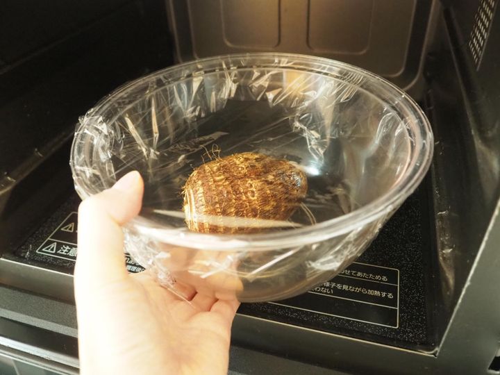 里芋の「六方むき」のコツ。調理メリットや縁起が良い理由も季節の食材のHOW TOアマノフーズ公式ブランドサイト