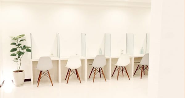 横浜でピアスの穴開けができる病院10選！安くて人気の美容クリニックを徹底比較！GENRYO