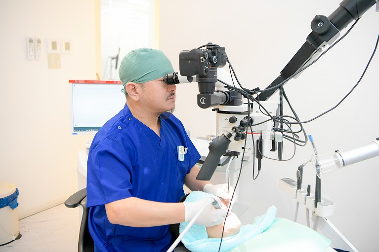 奥歯が｢ドブ臭い｣!?気になる臭いの治し方姫路市のきたみち歯科医院