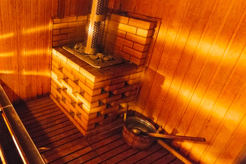 100円ショップで揃うロウリュアロマ水とキューゲルの作り方解説