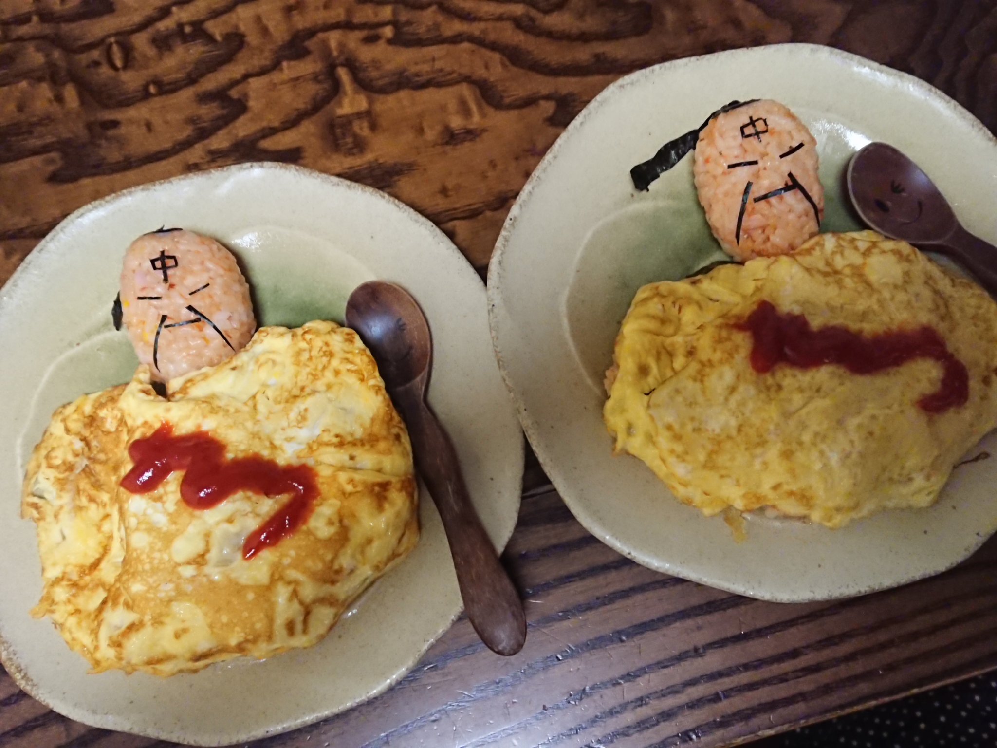 Ambesonne アンベソンドラゴン 布団カバーセット 中国の遺産 歴史的東洋モチーフ 生き物デザイン 装飾寝具セット 枕カバー2枚付きキングサイズ オレンジイエロ