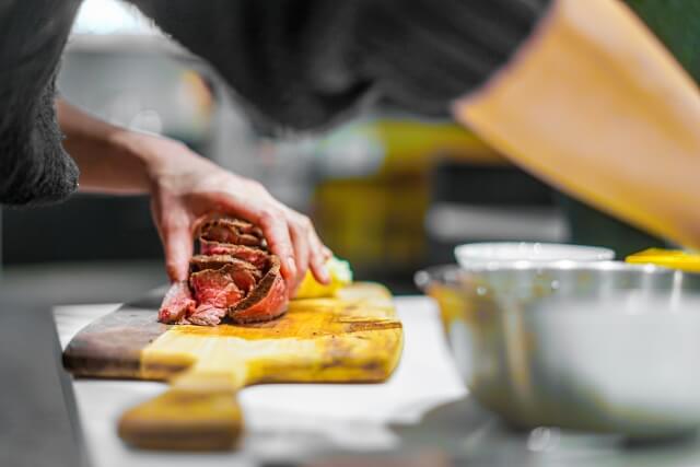 ローストビーフ 生焼け 対処法TikTok