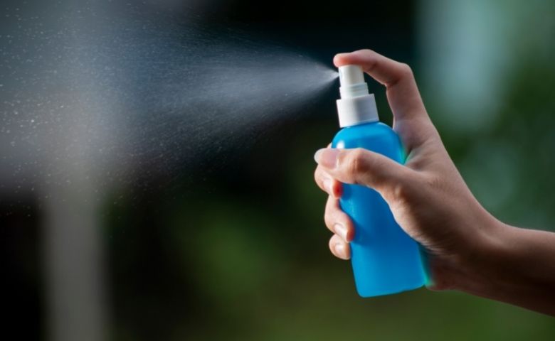 シュシュッとするだけで 重曹スプレーの威力に「知らなかった」「コスパ最強」 – grapeグレイプ