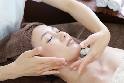 マッサージオイルも使えます！エステサロン様向けレンタルタオルプランクリアビューティーサロンサポートblog