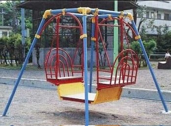 危険だった昭和の遊具われは河の子