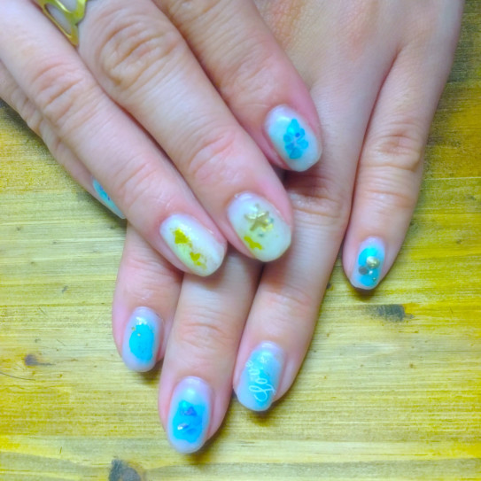no.539 シーグラスブルーネイル ラメフレンチ 海 ビーチ ブライダル ネイルチップ つけ爪大人ネイルチップ＊CHIARAnails 通販9626066Creema クリーマ