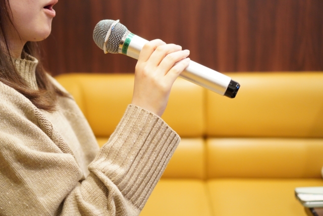 男でmid1E以下の音域が出ないって低音出てない方でしょうか？- Yahoo!知恵袋